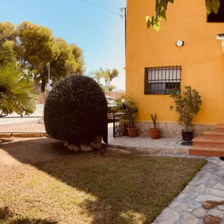 Holiday home Casa Con Piscina Cerca Del Mar