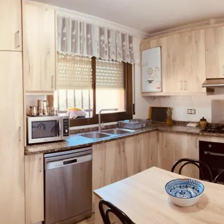 Casa Con Piscina Cerca Del Mar Holiday home