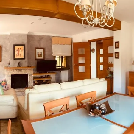 Casa Con Piscina Cerca Del Mar Holiday home *