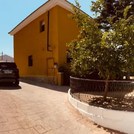 Holiday home Casa Con Piscina Cerca Del Mar Calafell