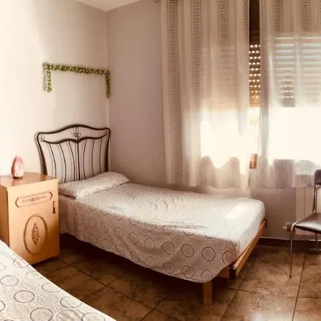 Casa Con Piscina Cerca Del Mar Calafell