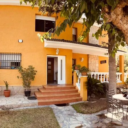 Holiday home Casa Con Piscina Cerca Del Mar
