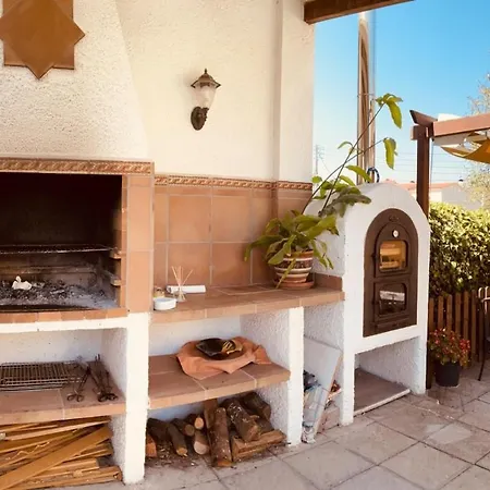 Casa Con Piscina Cerca Del Mar * Calafell